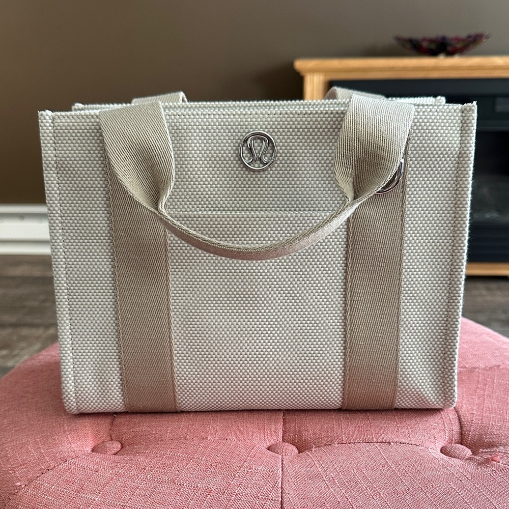 Mini Tote Lululemon